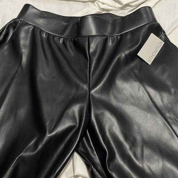 NWT- 12 Thompson- M. Faux Leather Pant - Picture 4 of 8